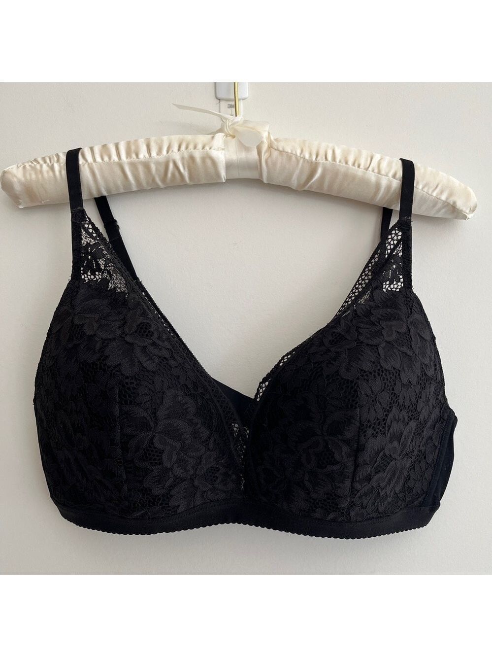 KNIX Knixy Lace Deep V Bralette Black Sheer Lace Lingerie Size XL NWT